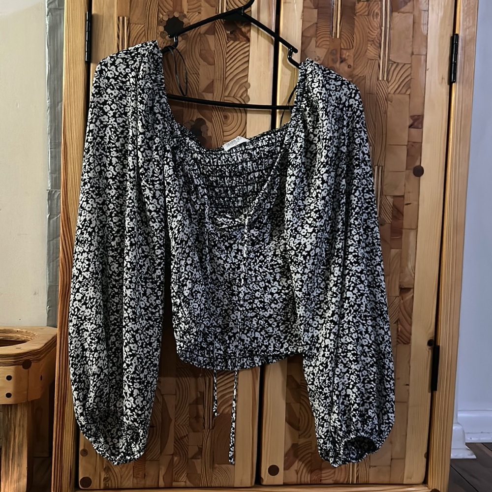 Sienna sky dress top